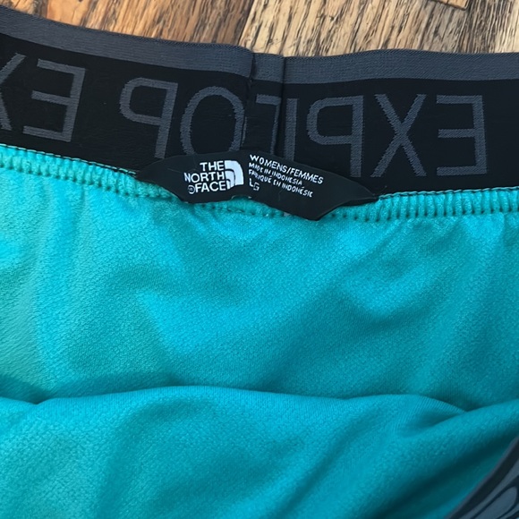 The North Face Women’s Light Green Quick Dry Vented Outdoor Hiking Short Size L - Picture 4 of 6